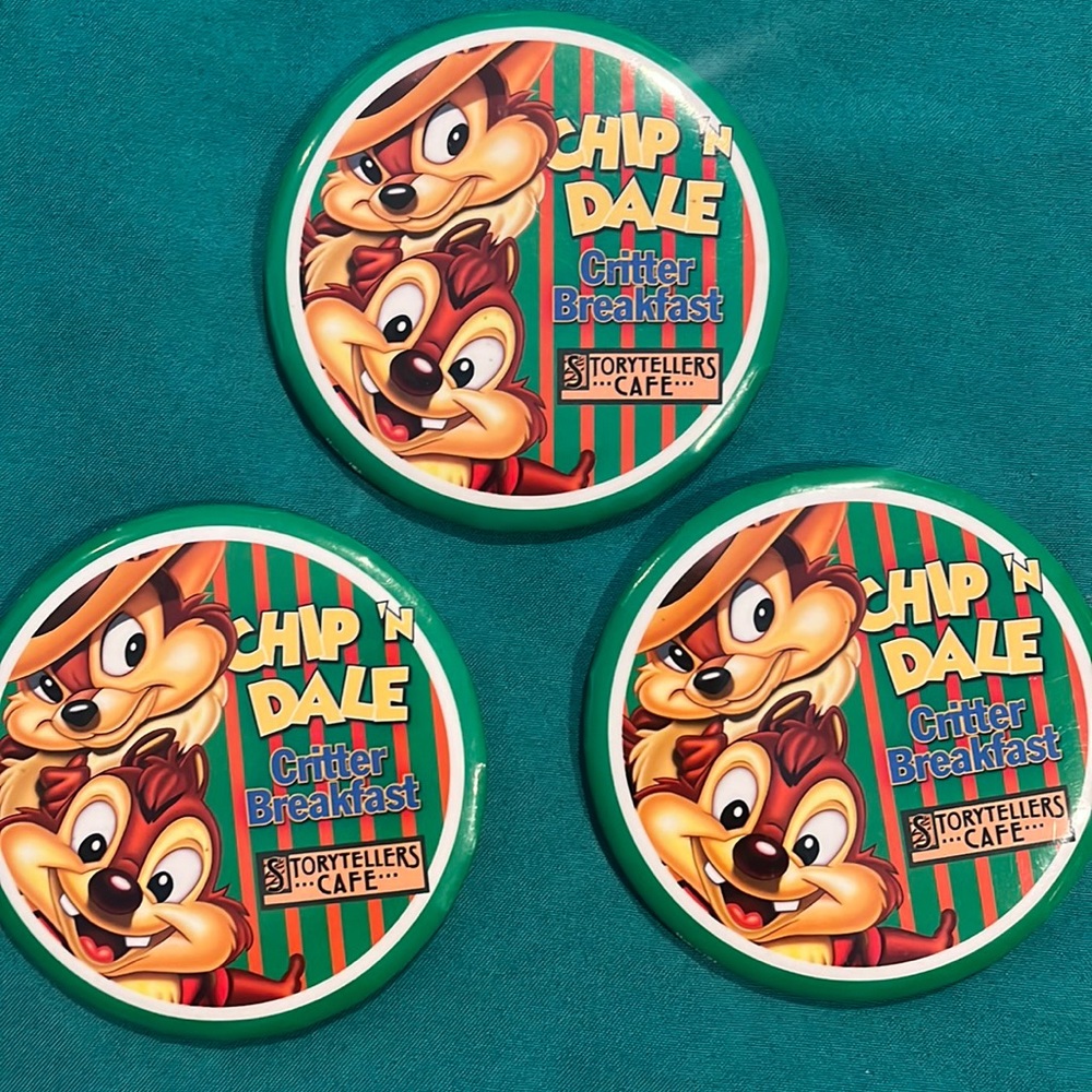 Chip n Dale critter breakfast pin - Disney vintage